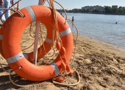 Астраханцам напомнили правила безопасного поведения на воде 