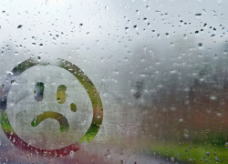 Погода на майские праздники расстроит астраханцев