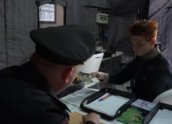 В северных районах Астраханской области завершил работу мобильный пункт по отбору контрактников