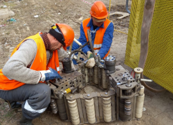 В Астрахани ремонтируют сети водоканала на 15 участках