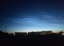 Почему в Астраханской области появились серебристые облака