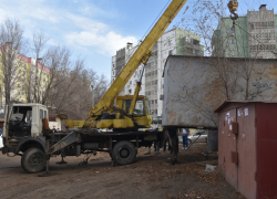 Астраханцы помогают властям сносить гаражи