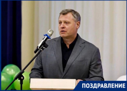 Игорь Бабушкин поздравил жителей Астраханской области с Днем космонавтики