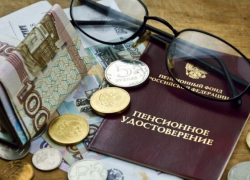 Достойной пенсией в Астрахани считают 41,3 тысяч рублей