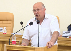 Радик Харисов не нашел общего языка с астраханцами