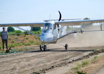 В Астраханской области к борьбе с саранчой присоединилась авиация