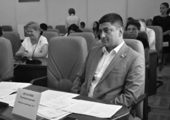 Астраханского экс-депутата отправили в колонию за попытку сбыта наркотиков