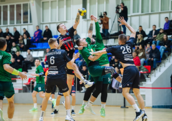 Астраханское «Динамо» и уфимский «Акбузат» устроили битву до последних секунд