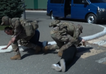 «Фотография – деньги»: молодых астраханцев втягивают в диверсионную деятельность