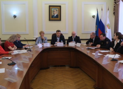 В Астрахани обсудили профилактику наркомании среди школьников