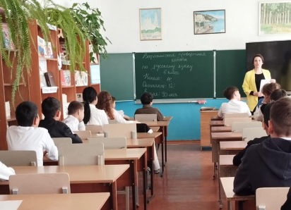 Астраханская область принимает меры по ликвидации второй смены в школах