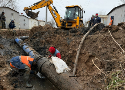 В Астрахани предприниматель заявил о покупке ветки водопровода: водоканал это опроверг