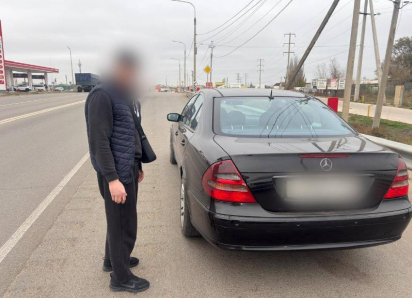 Астраханец ответит за дрифт и повреждение дороги у кремля