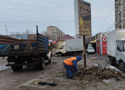 В новогодние праздники у коммунальщиков Астрахани много работы: что случилось