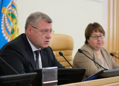 Астраханский губернатор поручил сократить сроки оказания помощи инвалидам
