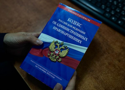 На астраханца возбудили 68 исполнительных производств за разрушение дорог