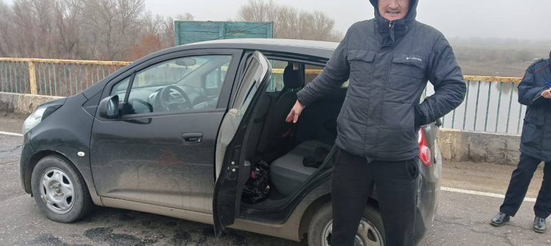 В Астрахани полиция остановила обкурившегося водителя