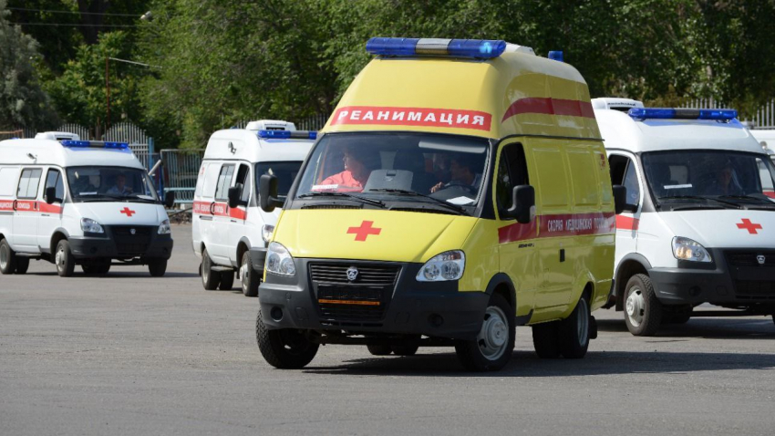 Астраханские медучреждения получат 23 спецавтомобиля в рамках нацпроекта
