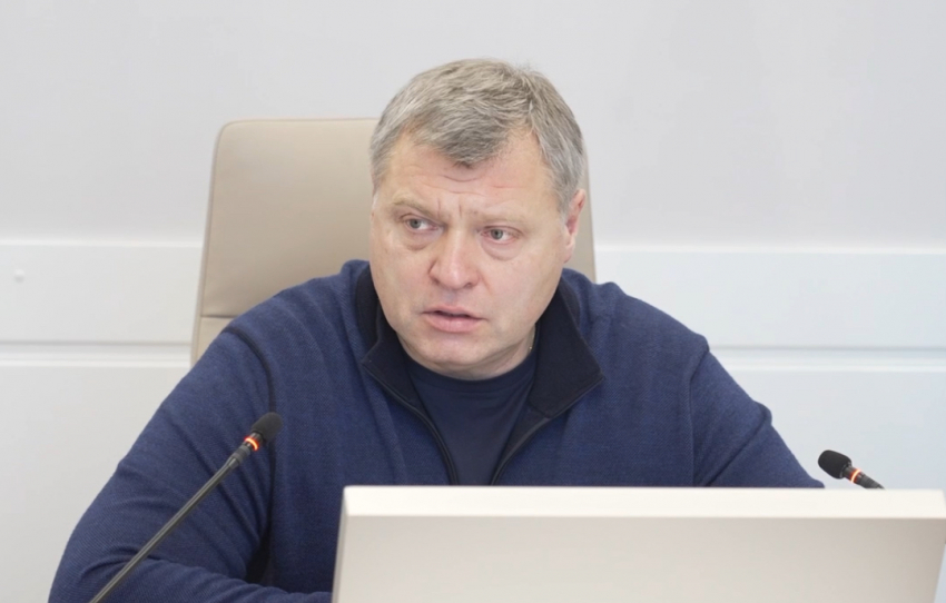 Игорь Бабушкин поручил увеличить до 250 тысяч выплаты астраханским военнослужащим