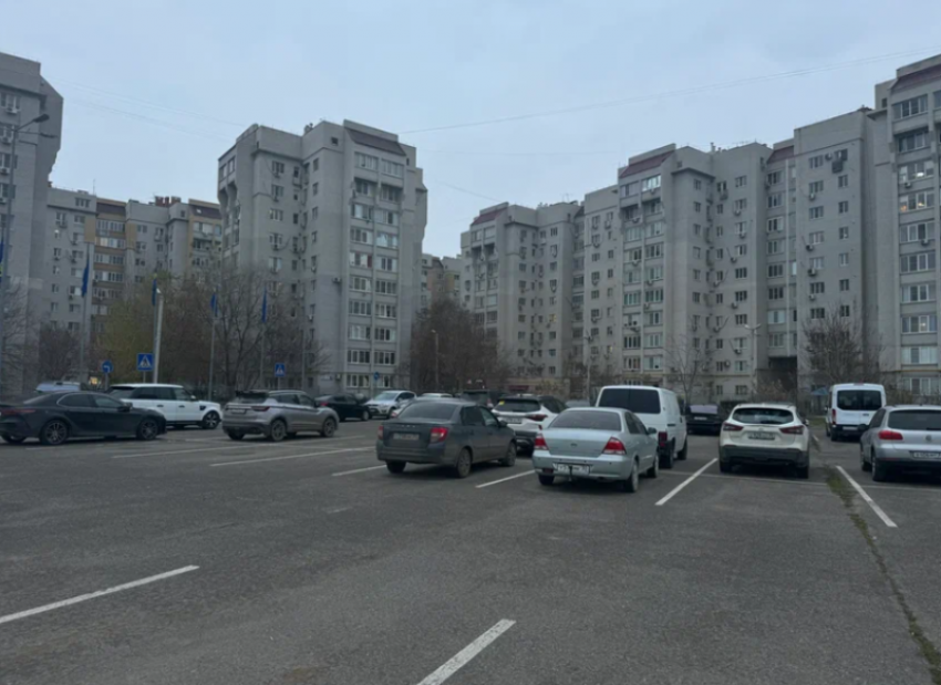В Астрахани средний чек на машино-место превысил полтора миллиона рублей