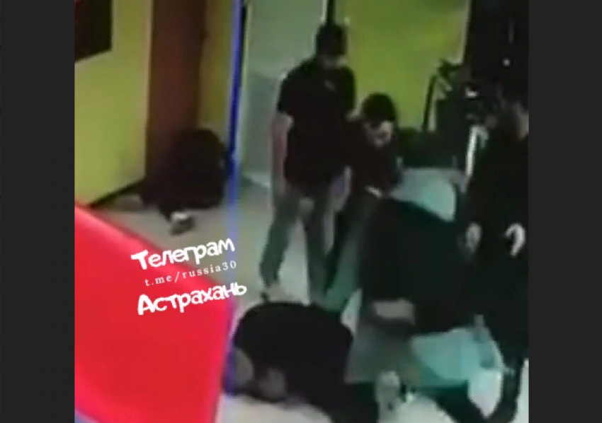 Три астраханца отправятся в колонию за избиение девушек в ноябре 2021 года