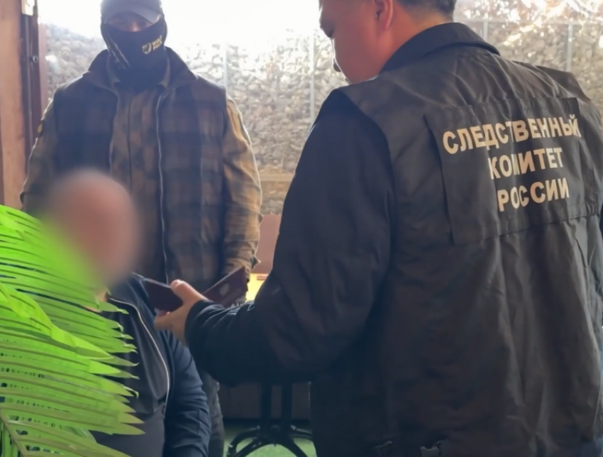 Астраханец заплатит миллион рублей за попытку дать взятку пограничнику