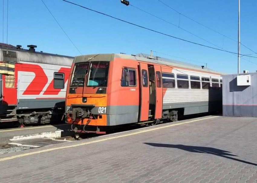 В Астраханской области на два дня изменится расписание пригородных поездов