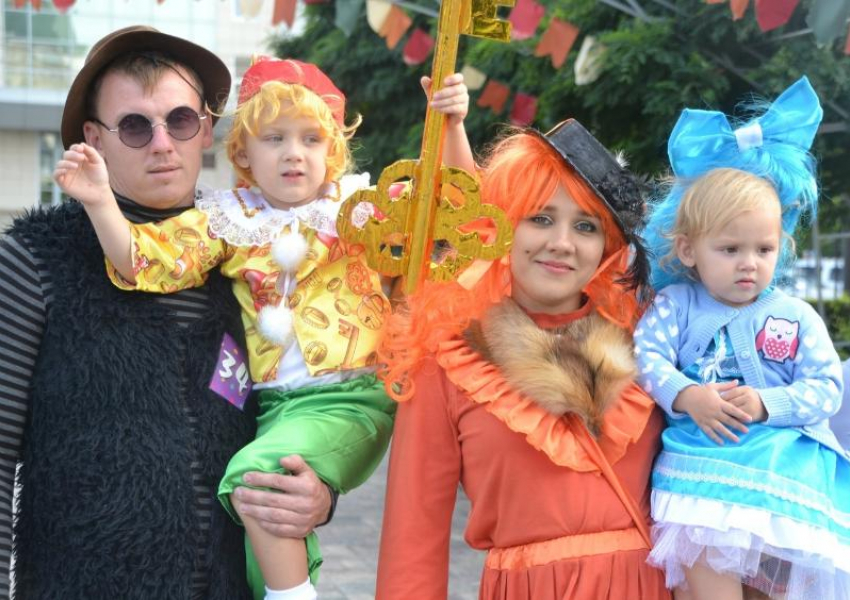 Астраханцев приглашают на «Карнавал молодых семей»