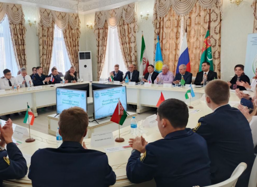 В Астрахани состоялась международная конференция по проблемам Каспия