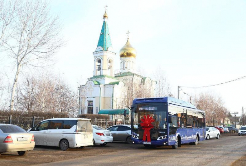 В Астрахани на Крещенскую ночь продлили работу новых автобусов