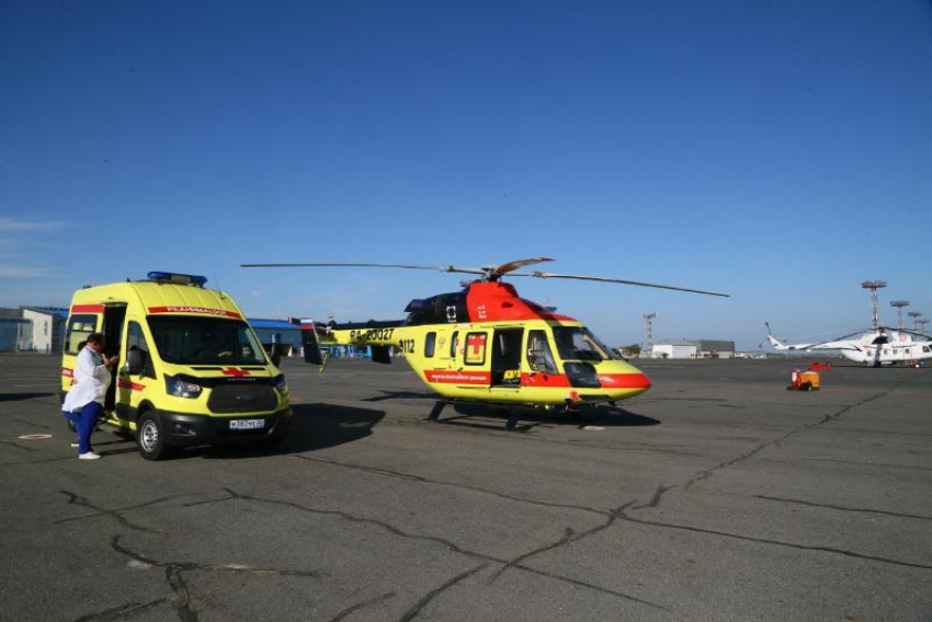 Три больницы Астрахани оснастят вертолётными площадками 