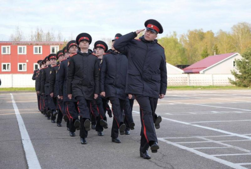 Астраханские суворовцы стали лучшими в России