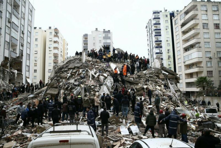 В Турции, которую сотрясает землетрясение, находится астраханский «Волгарь»