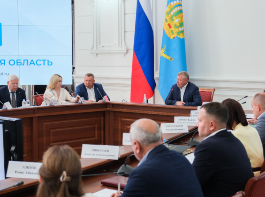 В Астраханской области усилят контроль за обеспечением лекарствами по льготам