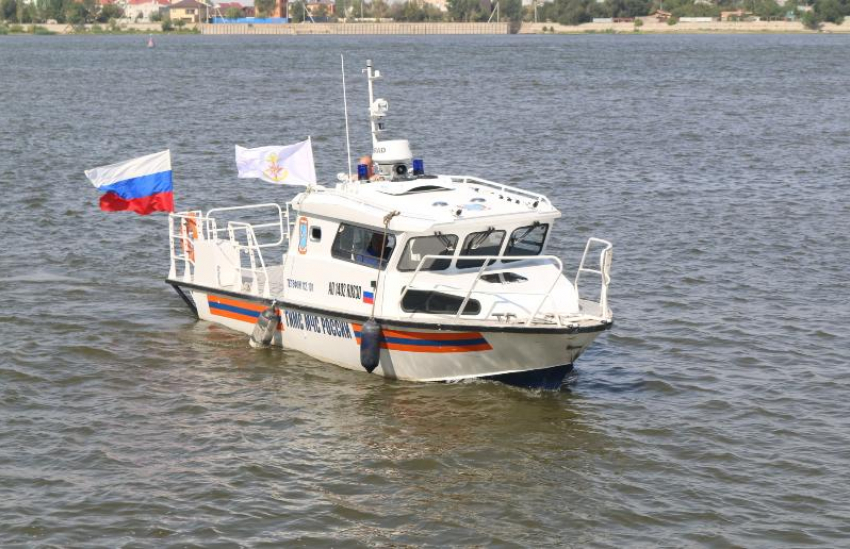 В Астраханской области при столкновении двух лодок погиб человек