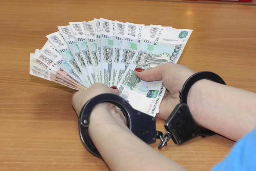 Астраханца осудят за хищение 5 миллионов рублей по нацпроекту «Культура»