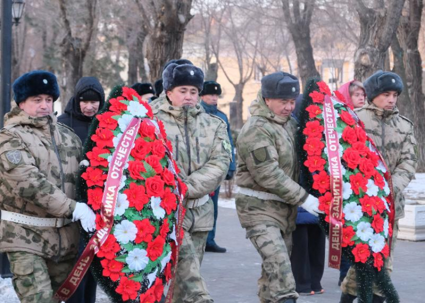 В Астрахани готовят церемонии возложения цветов в память о защитниках Отечества