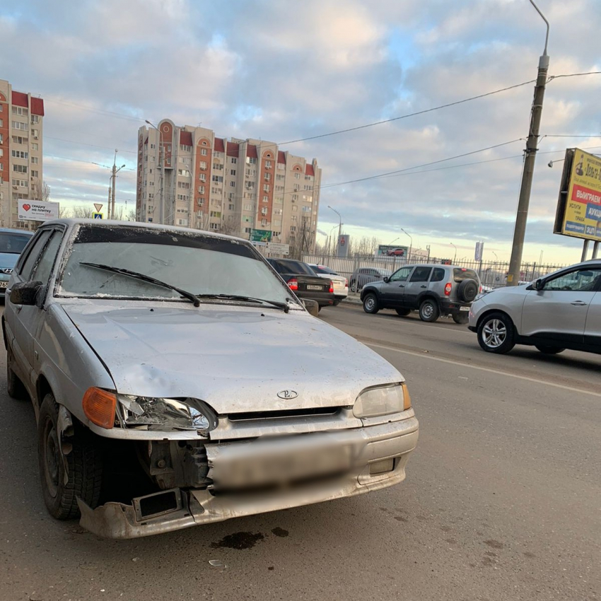 21-летний водитель сбил пожилую астраханку