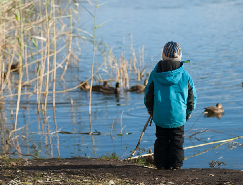Осенью в Астраханской области происшествия на воде с детьми случаются чаще