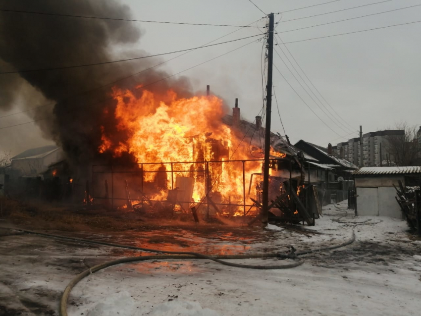 В Астрахани на пожаре погиб 4-летний ребёнок