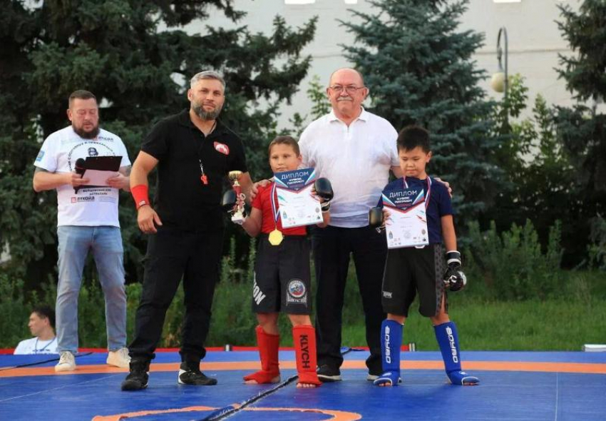 В Астрахани Кубок «Патриота» по панкратиону собрал бойцов двух регионов