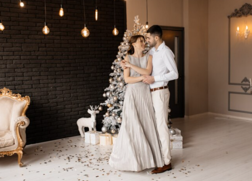 15 астраханских пар поженятся в канун Нового года