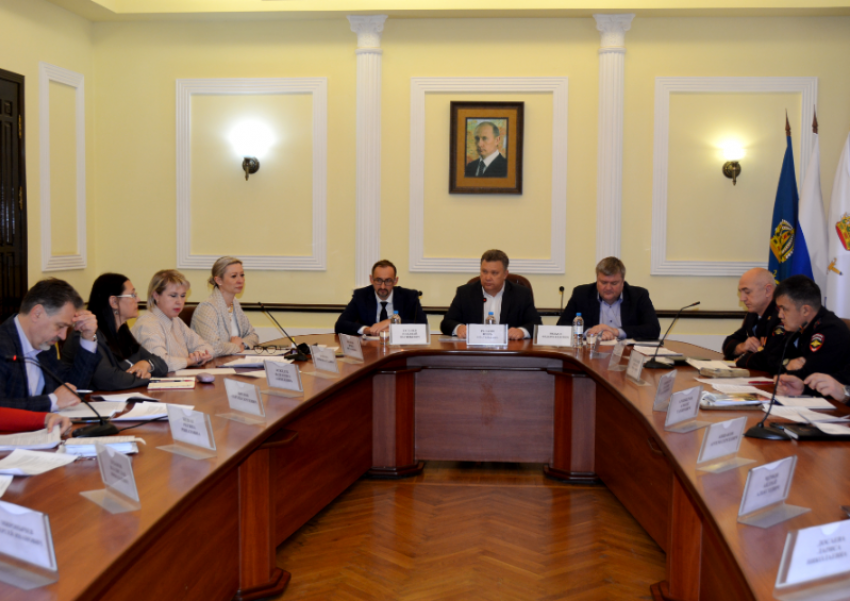 В Астрахани повысят меры безопасности в новогоднюю ночь