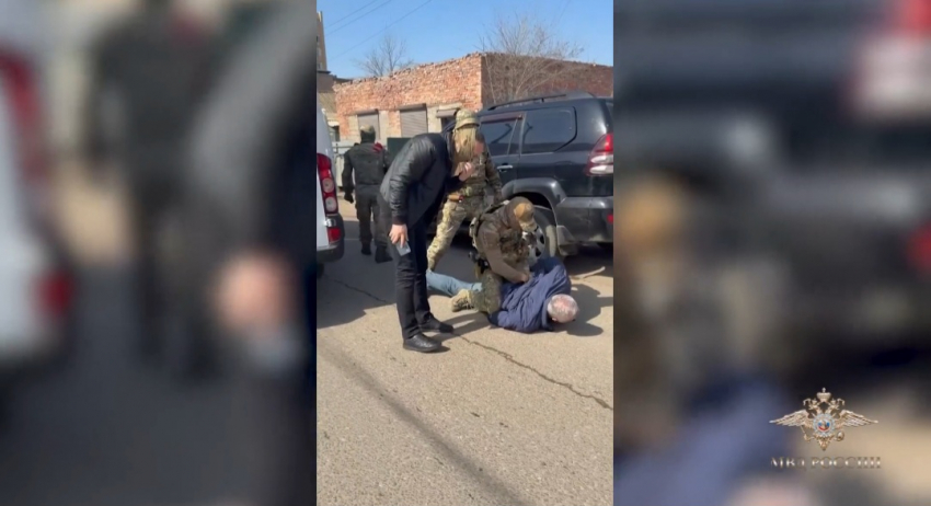 В Астрахани задержали двух боевиков за нападение  в 1999 году