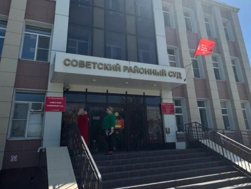 Пьяный астраханец жестко уронил прохожего: потерпевший скончался