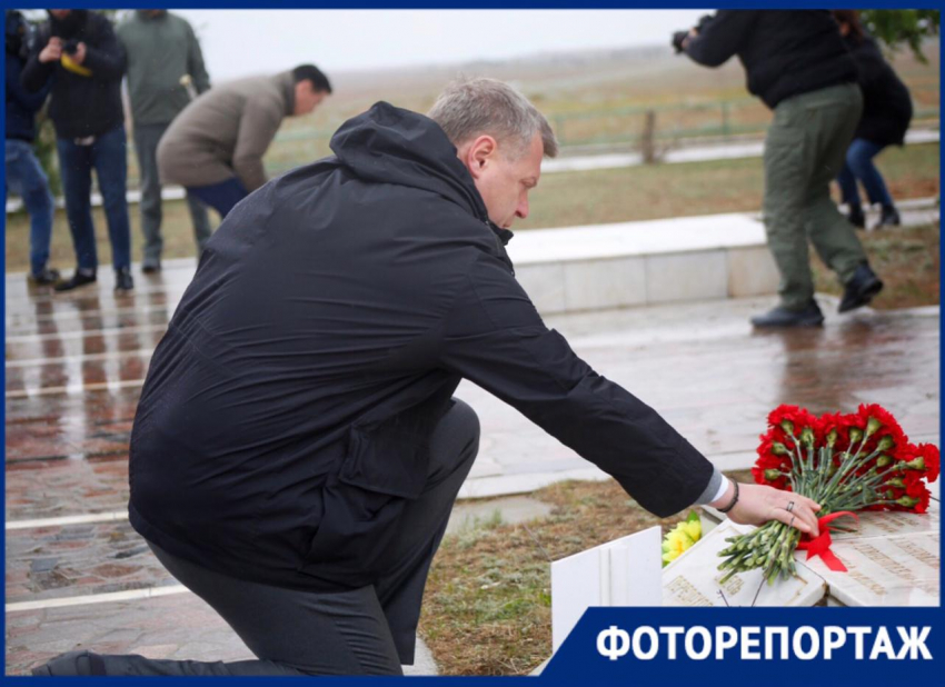 В Хулхуте прошёл митинг, посвящённый 77-й годовщине Победы в Великой Отечественной войне