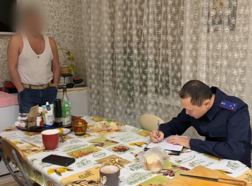 Еще одна взятка оказалась в руках начальника отдела астраханского «Чистого города»