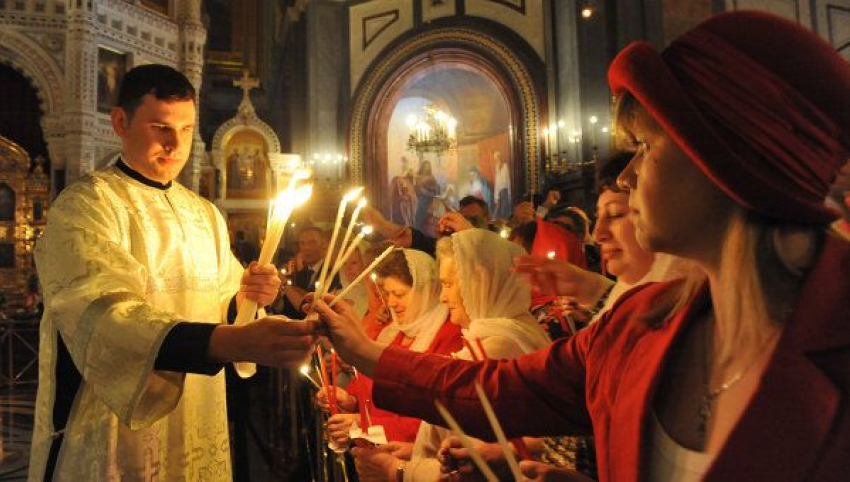 В Астрахани пройдут праздничные богослужения по случаю Пасхи и Ураза-Байрам 