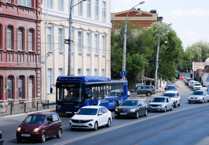 В Астрахани «выделенки» сделают на 22-ух улицах после 10 августа