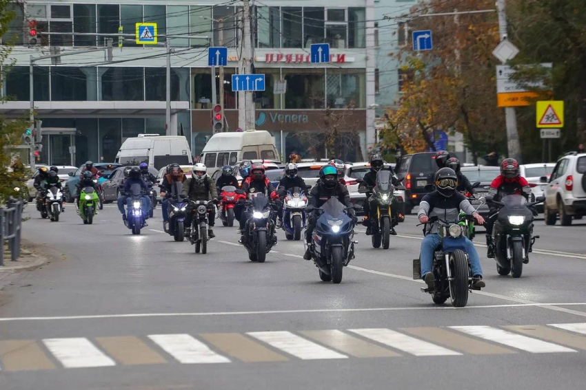 В Астрахани завершился сезон для определенного транспорта